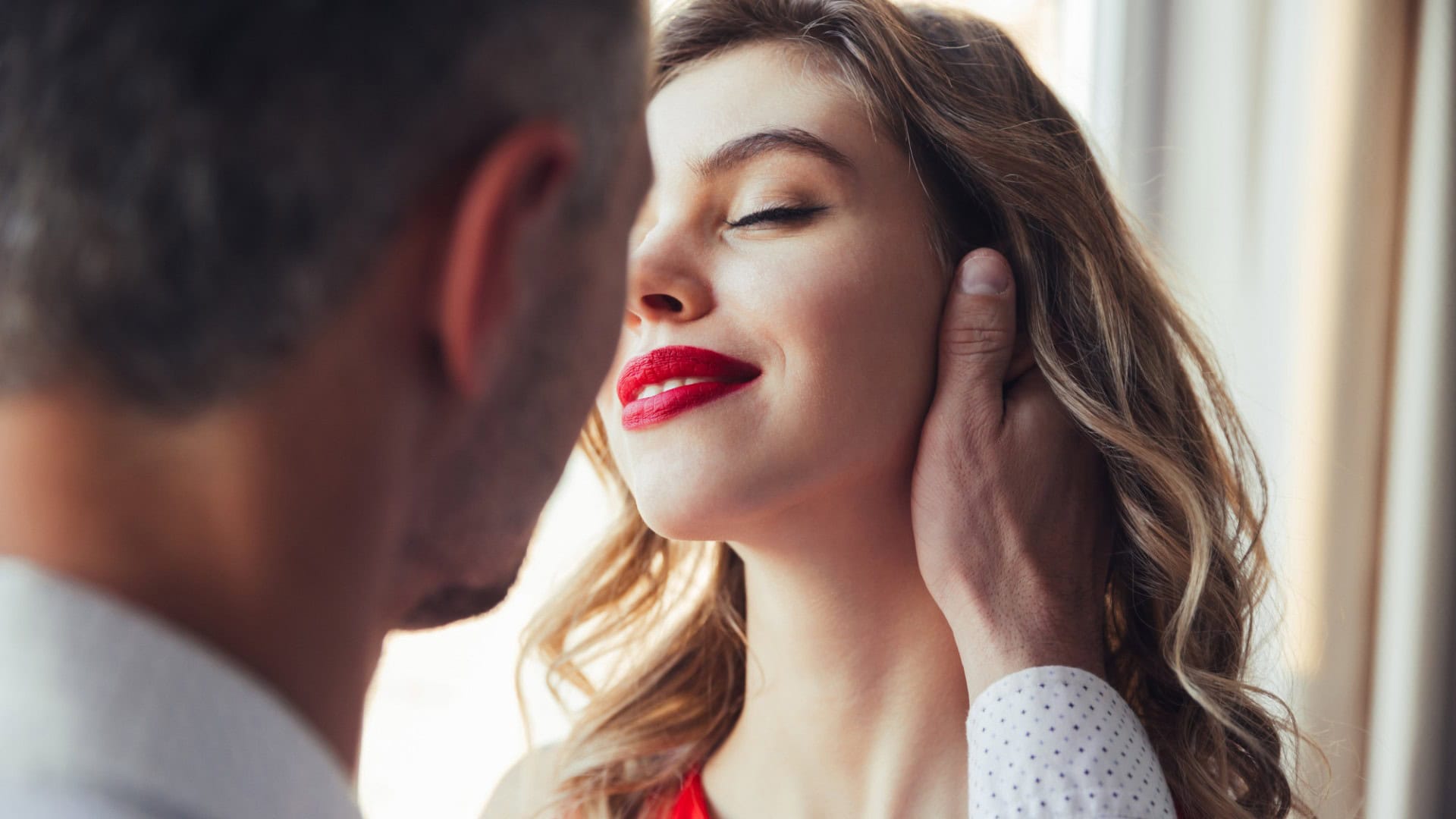 Keď sa fyzická blízkosť zrýchli, ale emócie zaostávajú: Nepomer