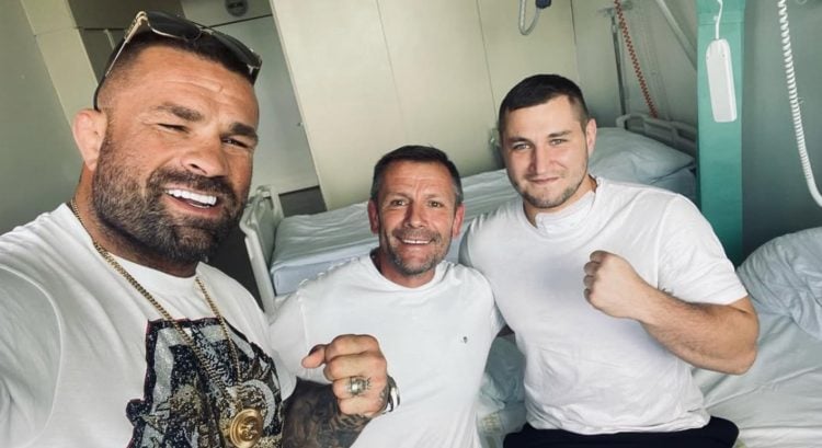 Zápasník všetko potvrdil emotívnym odkazom