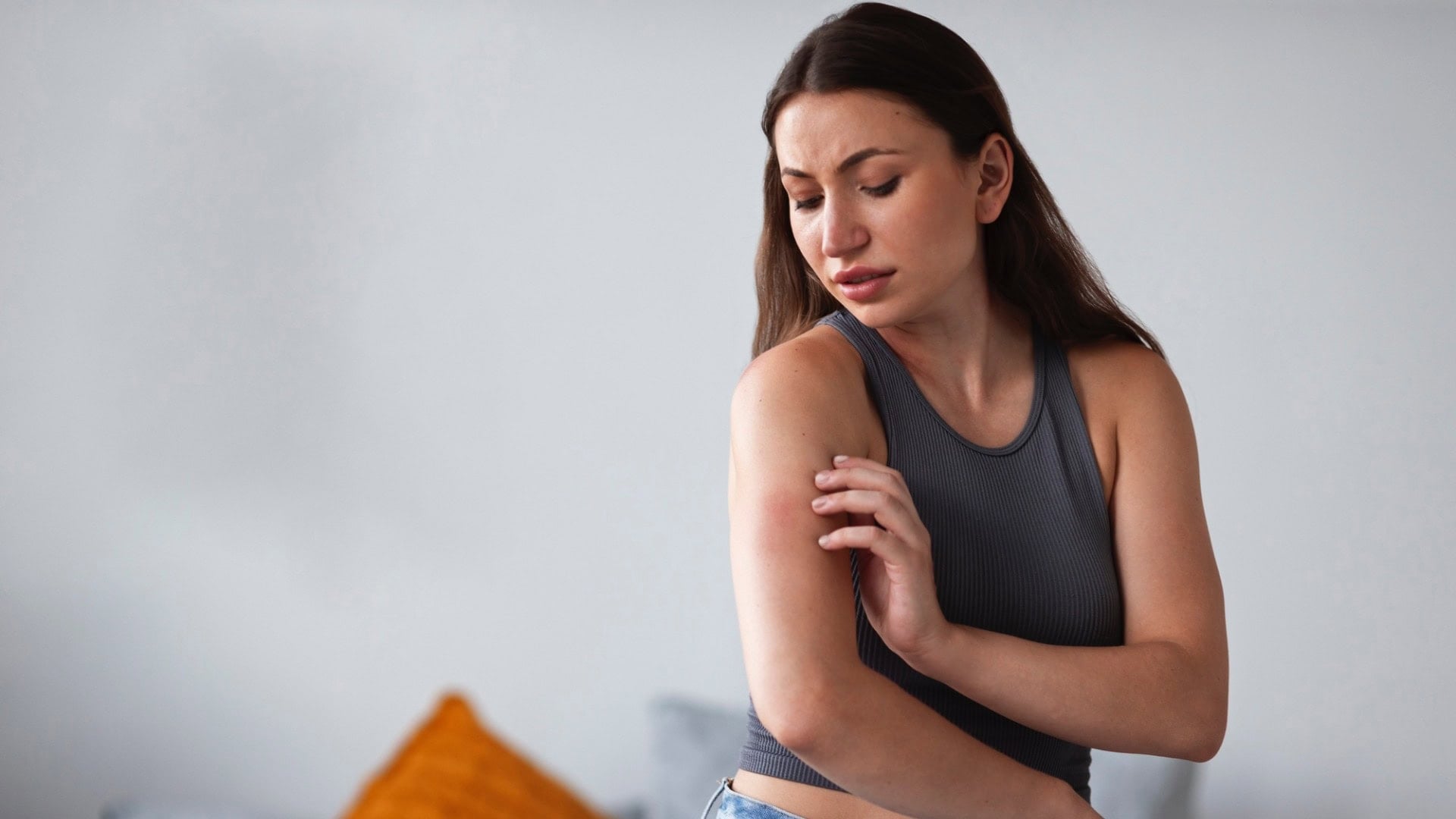 Ekzém, ktorý svrbí: Vyskúšaj tieto domáce toniká od starej mamy