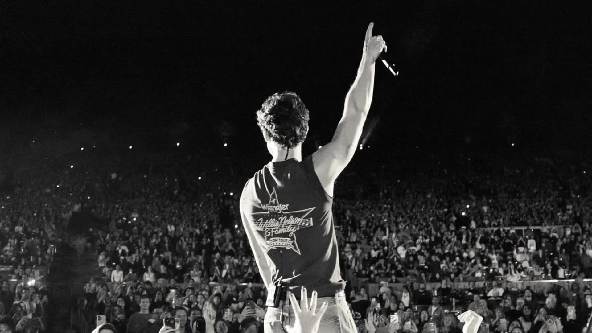 Spevák po rokoch skúmania orientácie otvorene miluje