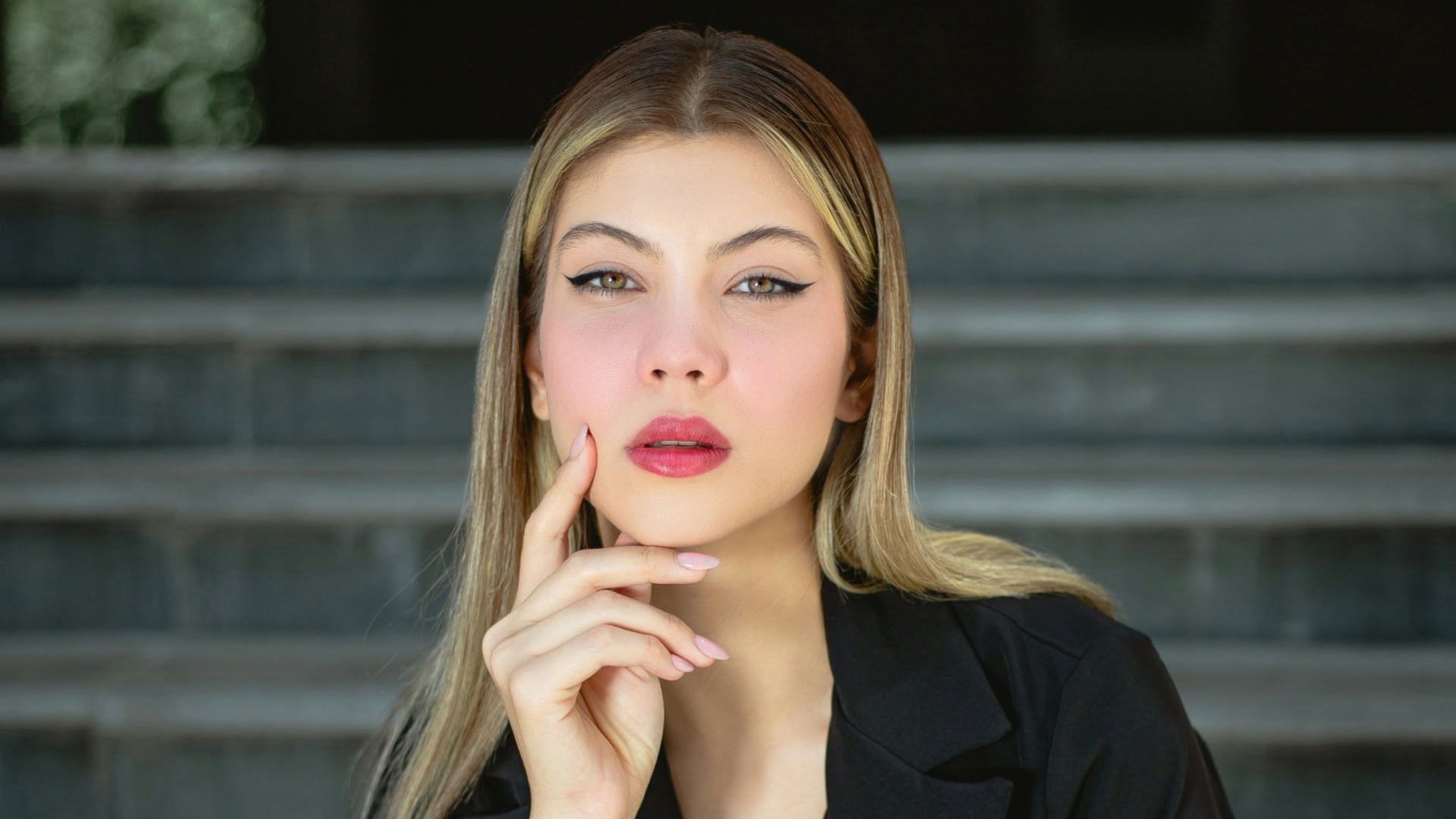 ženské mená, ktoré pôsobia nevinne, no opak je pravdou