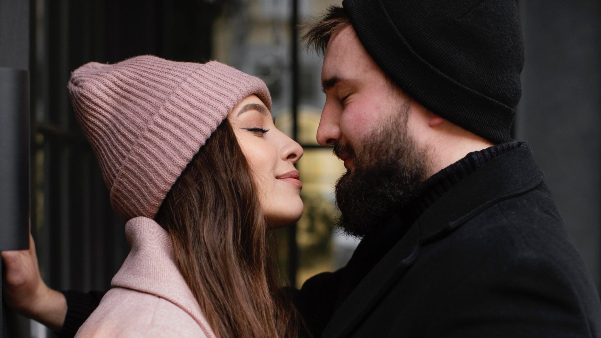 Otázky pre partnera, ktoré mu strhnú masku: Týchto 12 polož včas