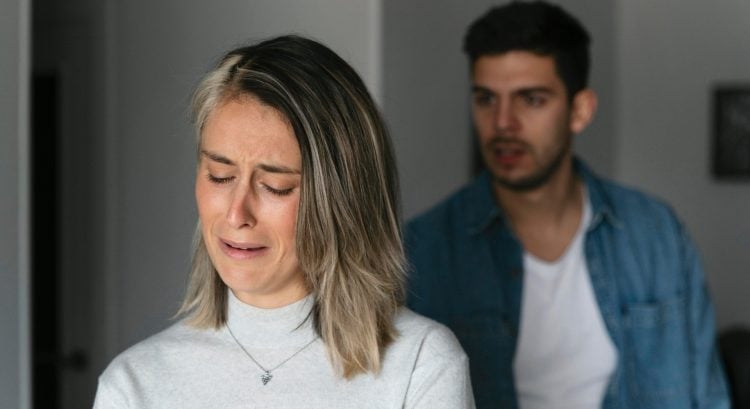 Urieknutie a rozchod: 5 dôkazov, že za tvojím koncom stojí jeho ex