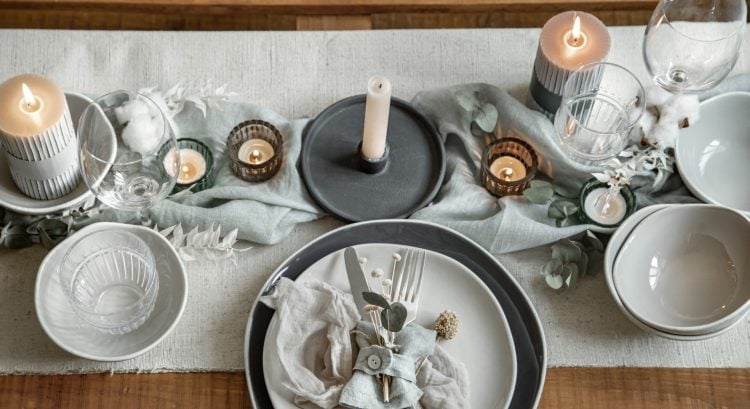 Dokonalé prestieranie na večeru: 5 pravidiel pre udalosť roka