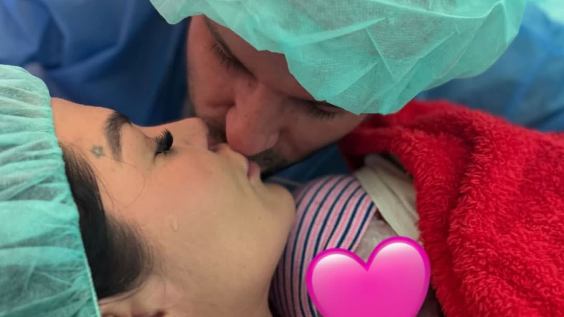 Zuzana Plačková prišla s Ayanou domov