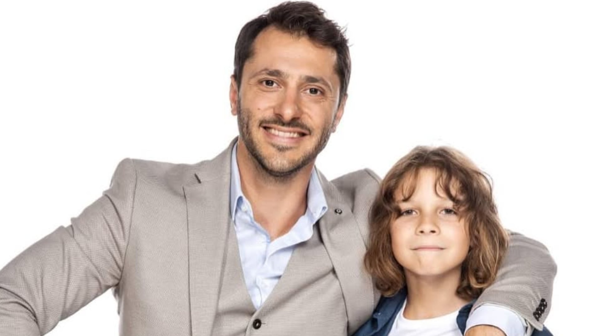 Braňo Deák a Tobias Král zo seriálu Oteckovia