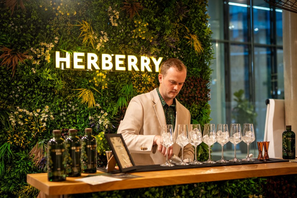 Herberry gin