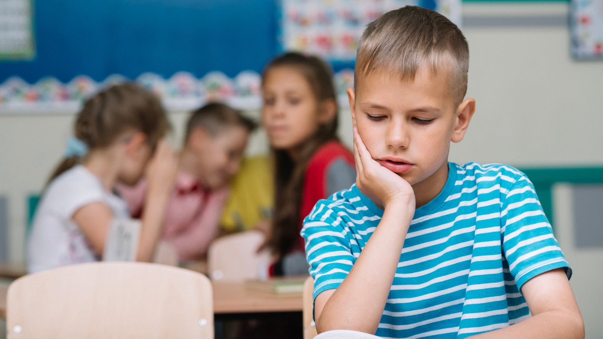 vyčlenenie z kolektívu