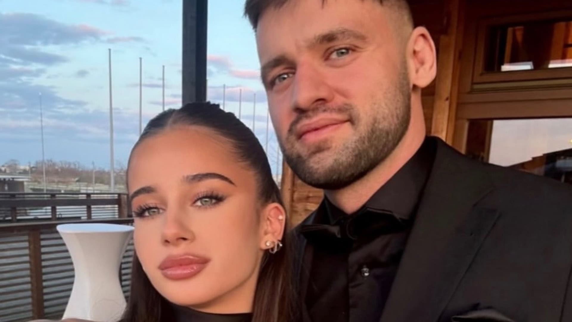 Filip Sulík so snúbenicou