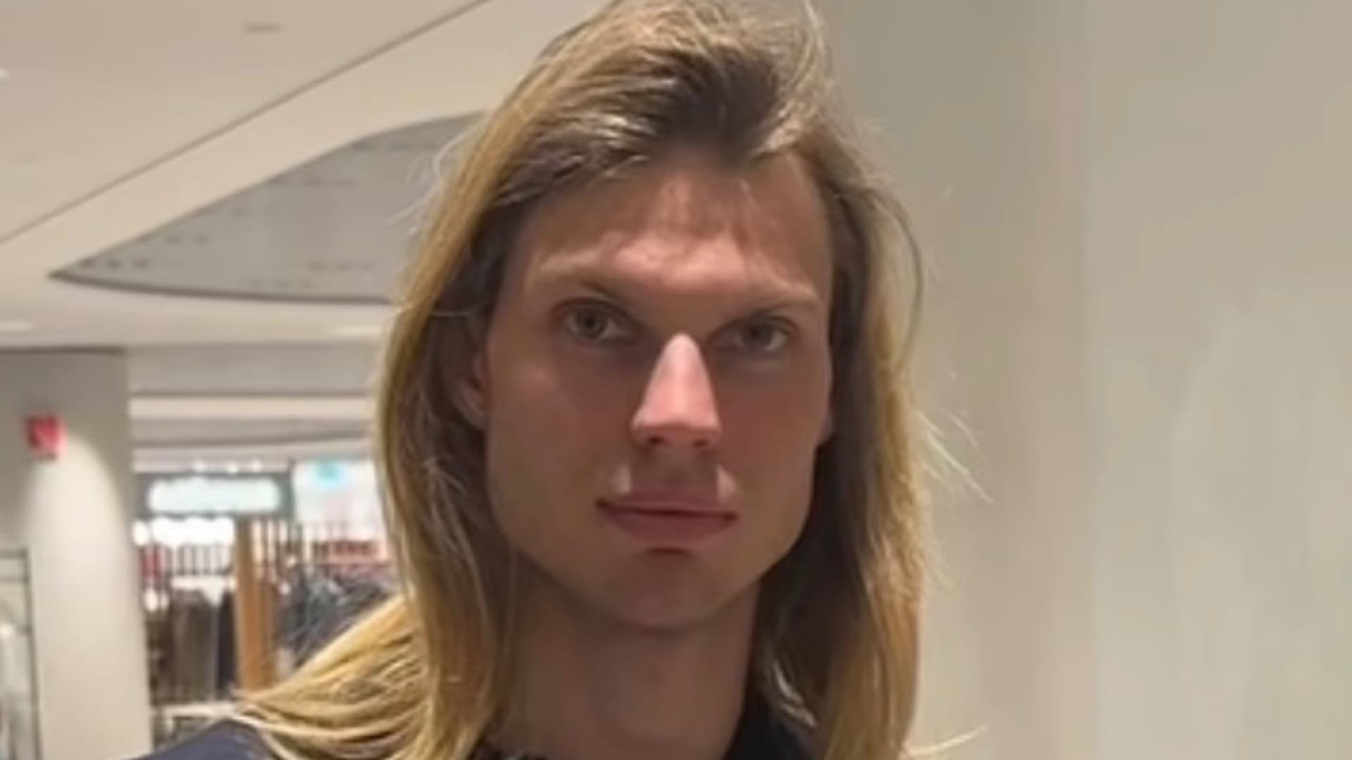 Tomáš z Mama, ožeň ma prehovoril