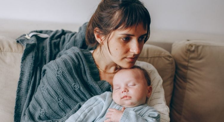 Mamy prezradili, čo po pôrode tajne robili